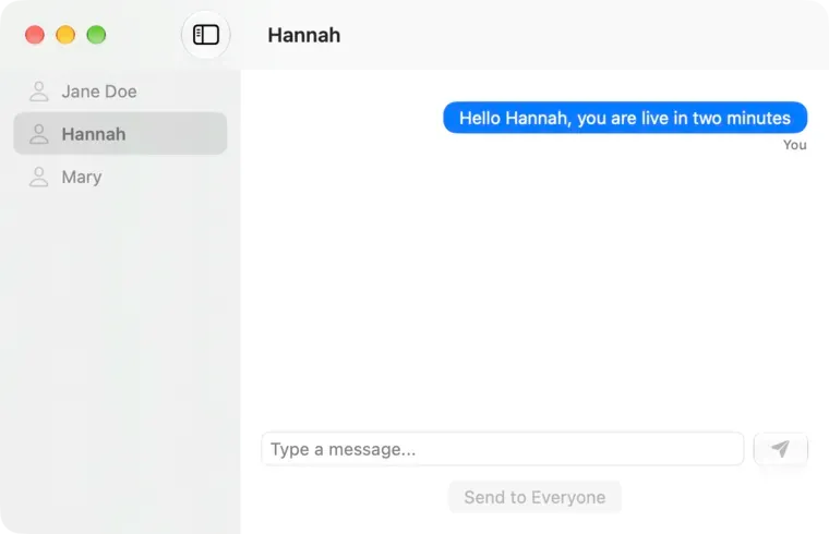 The Cliqer chat window on a Mac with a message to a guest reading that they are live in two minutes